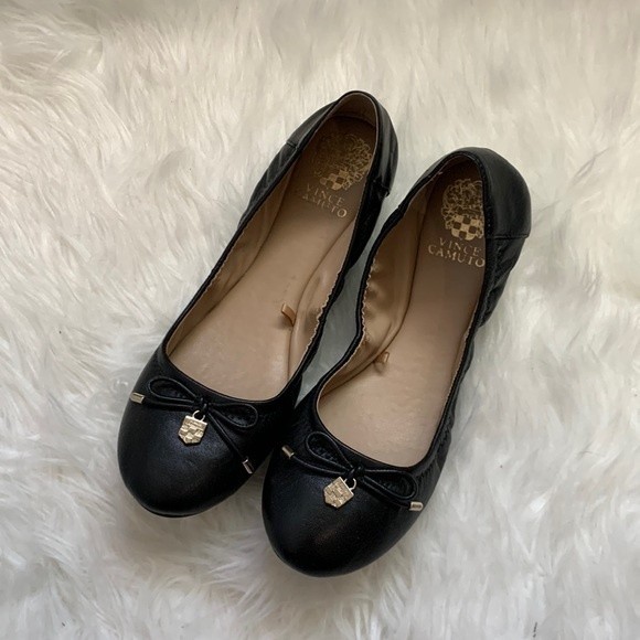 Vince Camuto Shoes - Vince Camuto Eryn Black Leather Scrunch Round Toe Stretch Bow Ballet Flats Sz 9